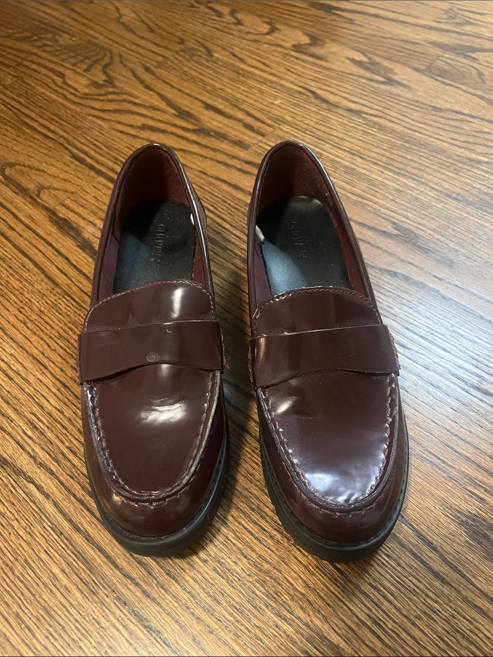 Vintage Women’s Burgundy Penny Loafers